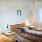 بيت ضيافة Moderno 3*
