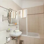 Moderno بيت ضيافة 3*